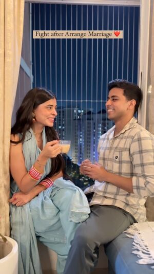 Sakshi Keswani Instagram - Mein gussa bohot acche se karti hu or inko manana bohot acche se aata hai :) 

Part 3