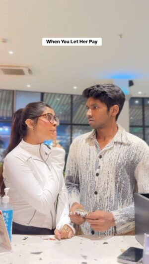 Sakshi Keswani Instagram - Tag🤣
.
.
.
.
.
.
#reels #reelsinstagram #girls #women #men #boys #girlfriend #comedy #funny #relatable