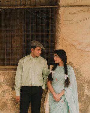 Sakshi Keswani Instagram - “Chahe meri jaan jae”
“Chahe mera dil jae”

Shot by @abhinav.films_
Saree- @joviindia