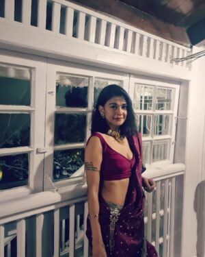 Sakshi Pradhan Instagram - 🪔🏵️🌱🛕🪻🛕🐚🪬🎰🔮🪔
📸 @kloegirl75