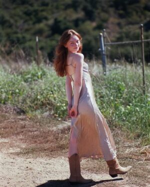 Samantha Cormier Instagram - earth girl 🌍🌲🍃 
film collection by my dear friend @_evybrain_