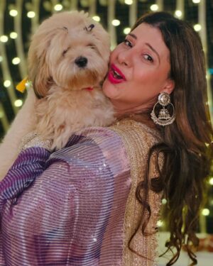 Sambhavna Seth Instagram - Wishing Everyone A very Happy Diwali🌟🪔🧉

Saree @safetyypins
PR @dinky_nirh
Hair @neetu_saibanna