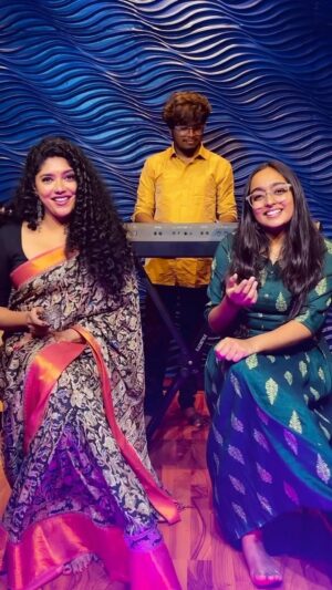 Samyukta Hornad Instagram - Mayada Manada Bhaara by C. Ashwath🙏

Thank you @samyuktahornad for joining us for this beautiful song! 🤗❤️
Had a wonderful time recording this with you! :)

Original Credits -
Play : Nagamandala 
Music : C. Ashwath
Lyrics : Gopal Vajpai
Directed By : Shankar Nag

Starring : @joinprakashraj Vijayalakshmi

Recorded at @sarvajayam_studios 
Shot by @jaicha17

#thestaccatocafe #samyukthahornad #kannadareels #kannadasongs #nagamandala