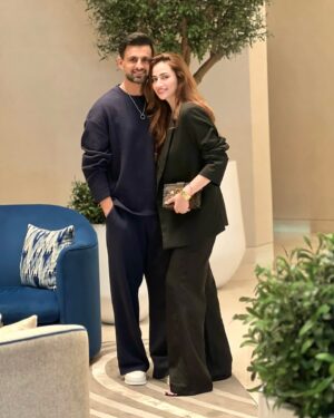 Sana Javed Instagram - ‘Cause you know, baby, I adore you 💋😘❤️