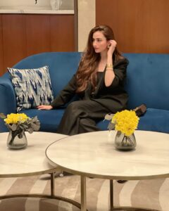Actress Sana Javed HD Photos and Wallpapers January 2025