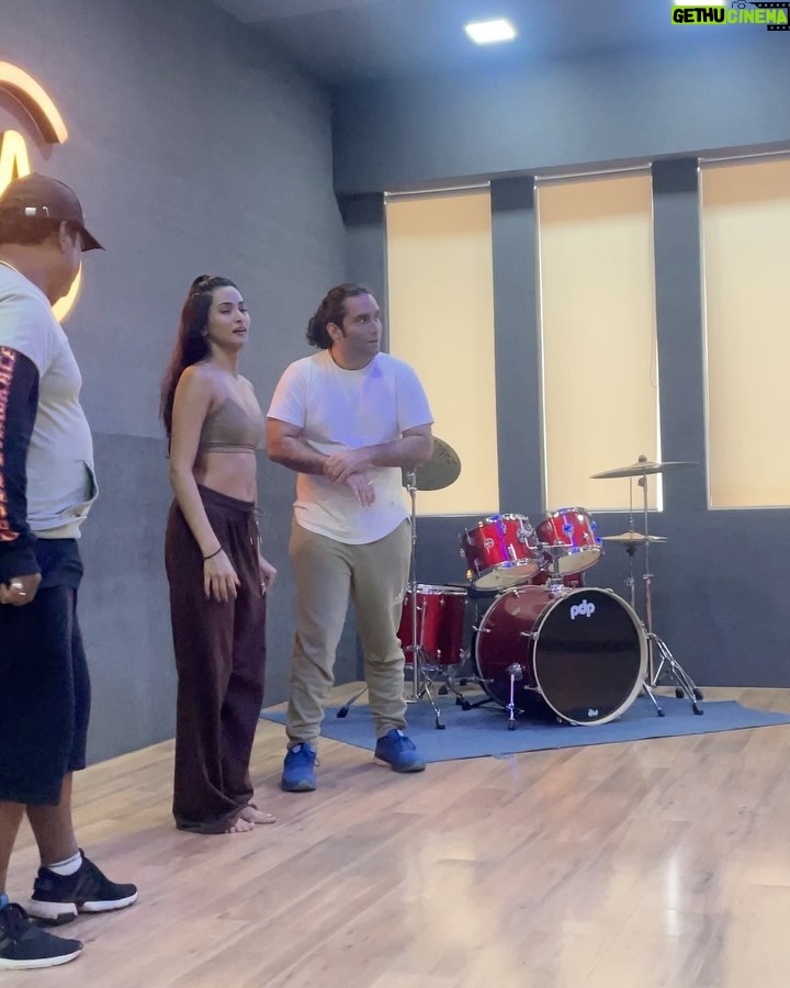 Sanchi Rai - 53.2K Likes - Behind the scenes Of Film Bhaiya Ji ♥️💃🏻
@bajpayee.manoj @suvindervicky @jatingoswami_official @vipin.sta @zyhssn @apoorvsinghkarki01 @vinod.bhanushali @kamleshgori1 @iamsameksha @itsshaeloswal @shabanabajpayee @vikramkhakhar @bhaveshbhanushali_ @kingrani.deepak @arjunkukreti @akashmakhija94 @bsl_films @ssoproductions @auregastudios_official @hitz.music.official @penmovies #PenMarudhar @jayantilalgadaofficial
#instagood #love #fashion #bts #film