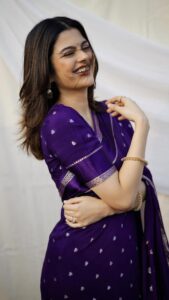 Actress Sanjana Krishnamoorthy HD Photos and Wallpapers January 2025