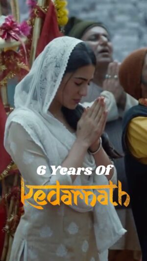 Sara Ali Khan Instagram - 6 years of Kedarnath 🛕🙏☮️❤️‍🔥🎥🤲🌛🌌✨🌄
Sometimes it feels like just yesterday and sometimes it feels like a lifetime away…
Jai Bholenath 🙏
Thank you for making me me. 
And thank you for giving me a lifetime of memories 🫶