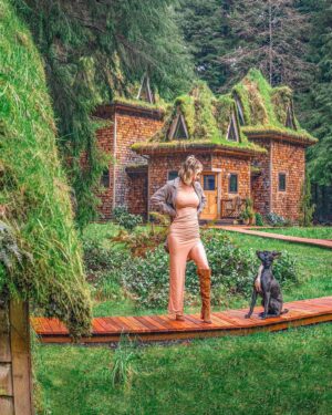 Sara Jean Underwood Instagram - A boardwalk from my house to my very own walk-in cabin closet. This is when I knew I made it in life 👸🏼🤣
Dress gifted from @revolve
Cabins by @jacobwitzling & @saraunderwood
.
#cabin #diy #beautifuldestinations #architecture #pnwonderland