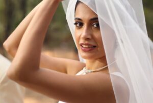 Sarah Jane Dias Instagram - That time I got married…
.
#madeinheaven #weddingdress #wedding #weddingphotography #whitewedding