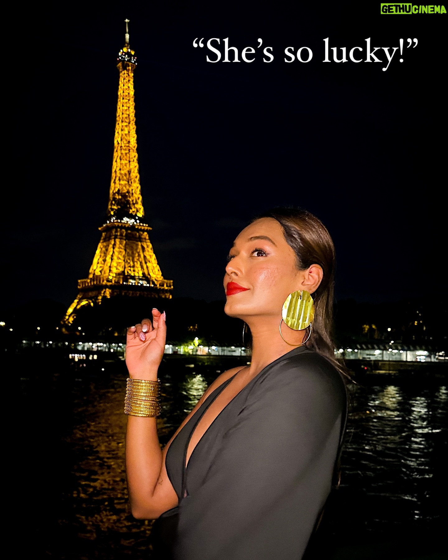 Sarah Sarosh - 34.7K Likes - Luck happens to those who make things happen for themselves ✨
My entire year of 2024 was like sitting in one big rollercoaster. Everyday that something phenomenal would happen, the next day I’d hear something so bad it would chip a piece of my armour ❤️🩹
But everyday I’d pick myself up, because zindagi bahot lambi hai aur give up karna option nahi hai🫂
#2024wrapup