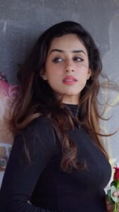 Actress Sargun Kaur Luthra HD Photos and Wallpapers October 2024