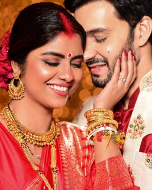 Sayantani Ghosh Instagram - 🧿 05.12.21🧿…
3 years n counting❤️
 love you Pati @anugrah0070 till ♾️
.
#happy3rdanniversary #happy3tous #3rdmarriageanniversary