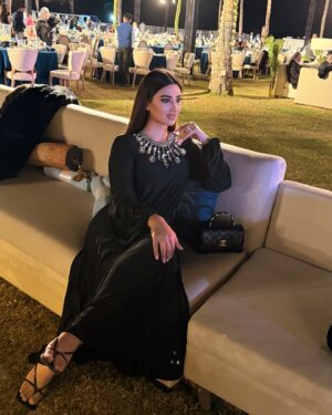 Shahad Hasan Instagram - من نتفق نلبس نفس اللون ♠️♠️