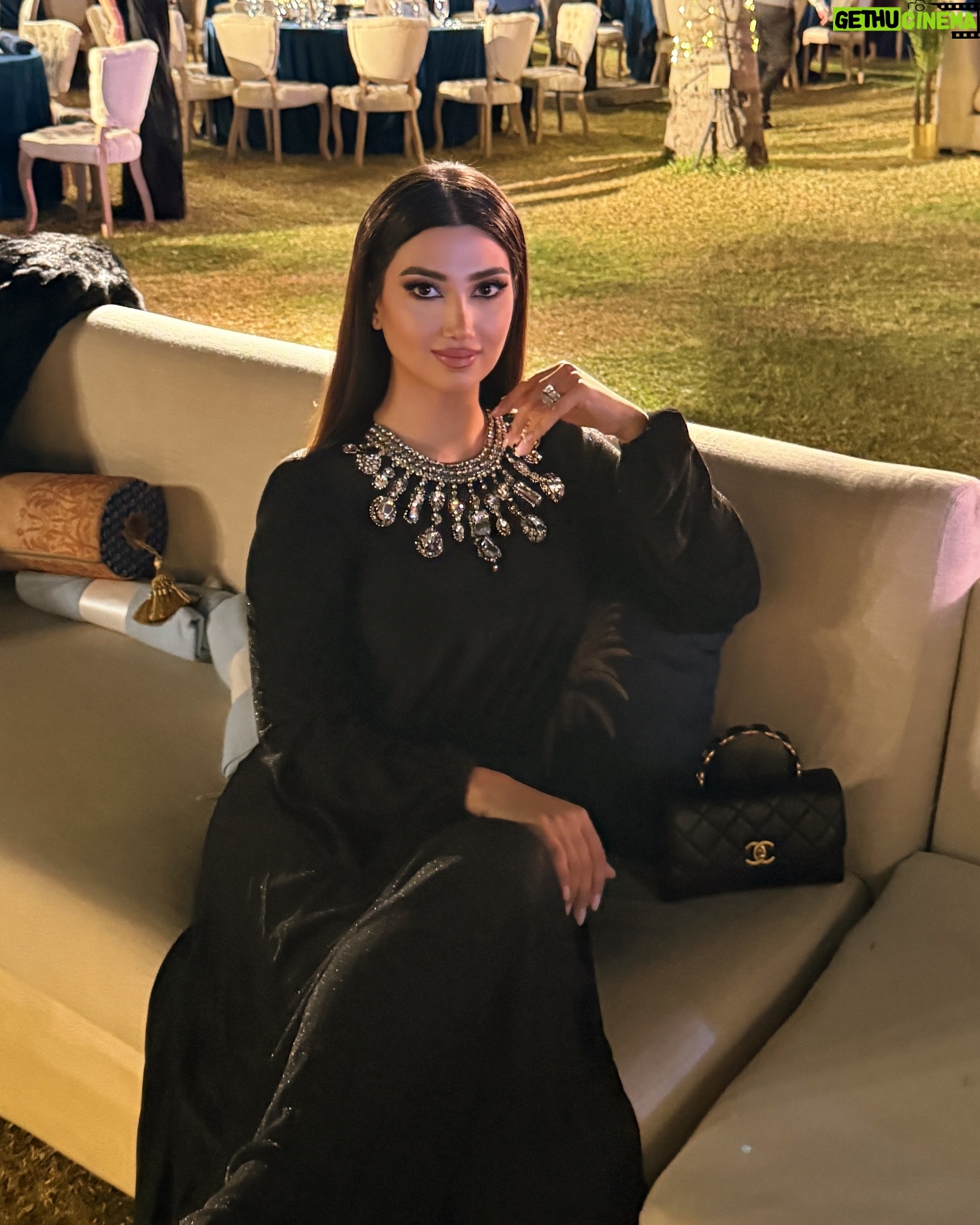 Shahad Hasan - 76.9K Likes - من نتفق نلبس نفس اللون ♠️♠️
