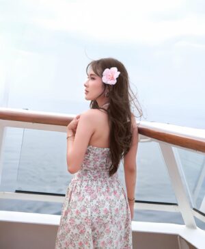 Shanice Margaretha Lie Instagram - happiness comes in waves 🌊
@royalcaribbeanasia @zaloraid