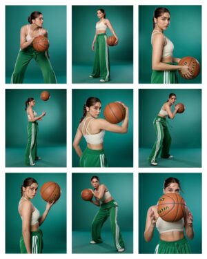 Sharvari Wagh Instagram - Monday : 0 - Sharvari : 1 ⛹🏻‍♀️🏀
#MondayMotivation