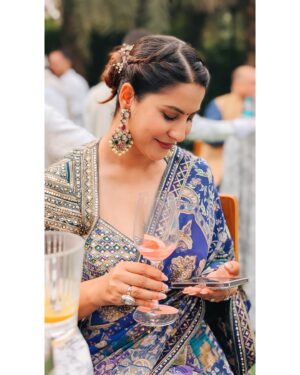 Sheetal Thakur Instagram - We came. They wed. We partied. 🦋🤍
Saree : @taruntahiliani 
Jewels : @dotaara