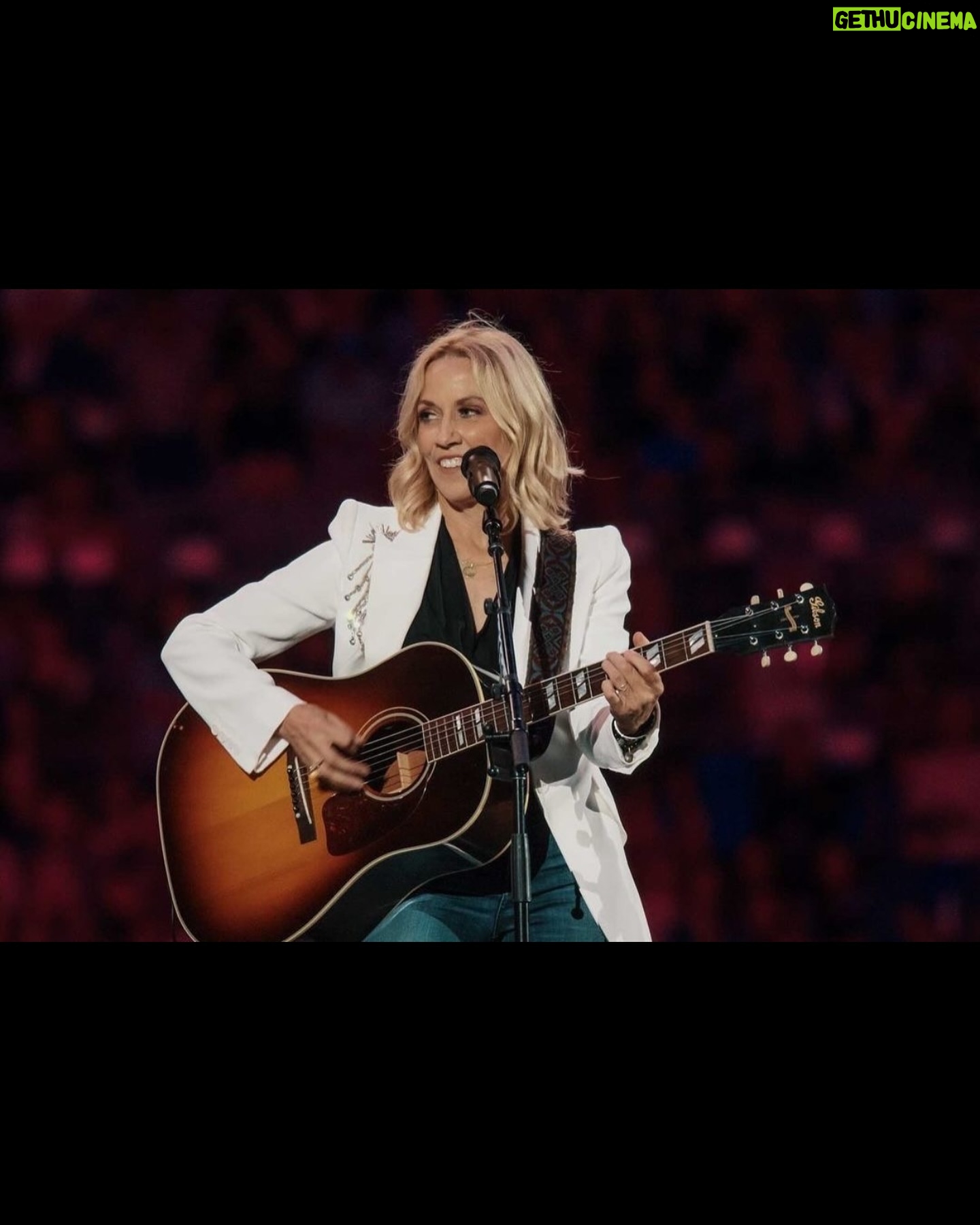 Sheryl Crow - 19.8K Likes - It’s amazing what happens when people come together to help their neighbors. Over $24.5 million raised to help the Carolina region recovering from Hurricane Helene at the @concertforcarolina. 💙💙💙
Thank you @ericchurchmusic and @lukecombs for including me in your angelic mission to lift of the people of the Carolinas! What a night! Angels everywhere!