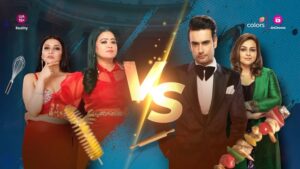 Shilpa Shirodkar Instagram - Gharwaalon ko mila hai Aloo Twister banaane ka kaam, dekhiye jeet darj kar kaun banaayega apna naam. 🥳 

Dekhiye #BiggBoss18, Mon-Fri raat 10 baje aur Sat-Sun 9:30 baje, sirf #Colors aur @officialjiocinema par

@bellavita.official @vaselineindia @parle2020cookies @chingssecret  @harpic_india @gocheesein

#BiggBoss18 #BiggBoss #BB18

@bharti.laughterqueen @memannara @shilpashirodkar73 @viviandsena