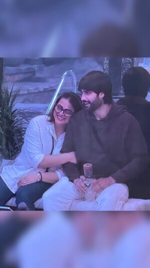 Shilpa Shirodkar Instagram - Some friendships are beyond words❤️ #ShilpaShirodkar and #VivianDsena's bond is one that we all love 🥰

@beingsalmankhan @officialjiocinema @colorstv @teamshilpashirodkar

#TeamShilpaShirodkar #friendship #VivianDsena #IconicShilpaShirodkar #Powerful #strength #strong #inspiration #Task #Energetic #BBIconShilpa #Smiles #SupportShilpa #Positivity #IconicShilpa #ShilpaInBiggBoss18 #BiggBoss18onJioCinema #BiggBoss18 #BiggBoss18OnColors