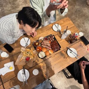 Shin Do-hyun Instagram - 원팀 👯‍♂️👯‍♀️👯‍♂️