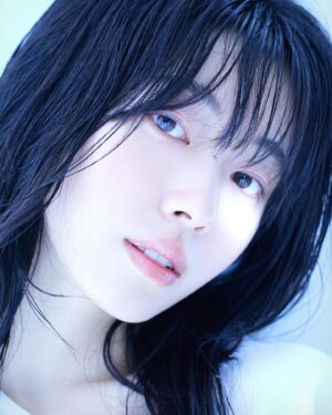 Shin Se-hwi Instagram - 