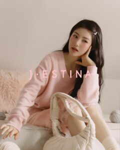 Actress Shin Ye-eun HD Photos and Wallpapers November 2024