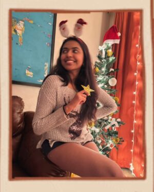 Shivani Rajashekar Instagram - Tis the season to be jolly 💫🥳🧿🧿🧿
Merry Christmas Ya’ll ❤️