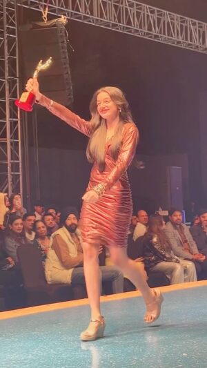 Shivika Rishi Instagram - Awardnite✨ @juniormissindia 

#instagram #fashioninfluencer #viral #rampwalk #explorepage #loveislove #reels