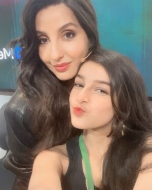 Shivika Rishi Instagram - Epic day! Thankyou🫶 @metaindia & @amazonminitv for this Exclusive event with @remodsouza sir & @norafatehi ma’am …It’s all about wonderful memories at the end of the day

#bornoninstagram #myminireel #minireelmegafeel #hiphopindiaonamazonminitv #instagram #norafatehi #viralvideos #exploremore @viralbhayani