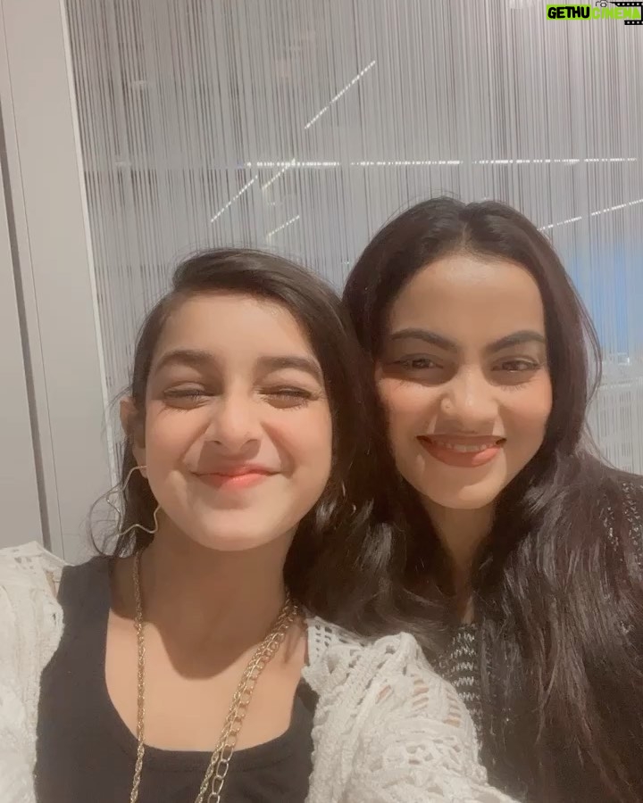 Shivika Rishi - 19.2K Likes - Epic day! Thankyou🫶 @metaindia & @amazonminitv for this Exclusive event with @remodsouza sir & @norafatehi ma’am …It’s all about wonderful memories at the end of the day
#bornoninstagram #myminireel #minireelmegafeel #hiphopindiaonamazonminitv #instagram #norafatehi #viralvideos #exploremore @viralbhayani