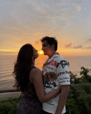 Shraddha Dangar Instagram - એકદમ English Sunset 🌅♥️
.
Bali🇮🇩