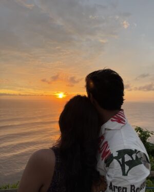 Shraddha Dangar Instagram - એકદમ English Sunset 🌅♥️
.
Bali🇮🇩