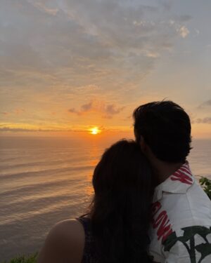Shraddha Dangar Instagram - એકદમ English Sunset 🌅♥️
.
Bali🇮🇩