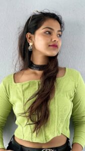 Shravnitha Srikanth Top 100 Instagram Photos and Posts
