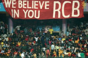 Shreyanka Patil Instagram - Bangalore, you were simply amazing! We are the luckiest girls in the world! Your support through good and bad times is something we value a lot. I can’t wait to play at the Chinnaswamy again and hopefully do better next time 😊 #RCB #thebestfans