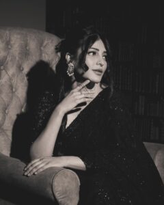 Actress Shruti Haasan HD Photos and Wallpapers December 2024
