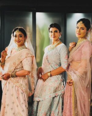 Shruti Rawat Instagram - #armankishaadi #weddinglook
#yehrishtakyakehlatahai4 #yehrishtakyakehlatahai #yrkkh #yrkkjfamily 

Keep watching #yehrishtakyakehlatahai
Mon to sun 9.30 pm . 

Photo credit to one and only one our Armaan @rohitpurohit08