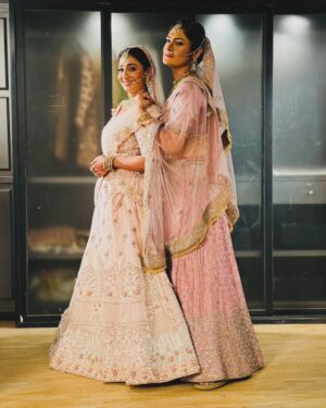 Shruti Rawat Instagram - #armankishaadi #weddinglook
#yehrishtakyakehlatahai4 #yehrishtakyakehlatahai #yrkkh #yrkkjfamily 

Keep watching #yehrishtakyakehlatahai
Mon to sun 9.30 pm . 

Photo credit to one and only one our Armaan @rohitpurohit08
