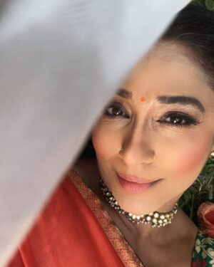 Shruti Ulfat Instagram - One with myself… 🧡💚