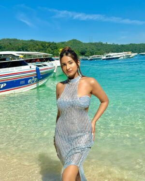 Shubhna Agarwal Instagram - Where I belong 🐟🪸🌊
.
. 
Wearing @tizzi.official