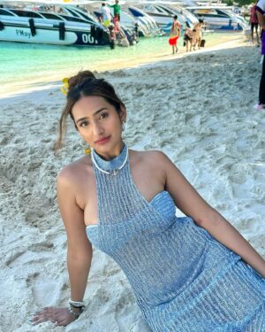 Shubhna Agarwal Instagram - Where I belong 🐟🪸🌊
.
. 
Wearing @tizzi.official