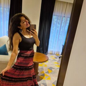 Shweta Arora Instagram - 1. I've never dressed up just for myself, just to feel pretty

2. I've never been to a beach alone, in fact, I've never solo-travelled

3. I've never bought a fridge magnet, I am already craving so many more 

4. I've never considered getting a camera, I really want to now

5. I've never seen people being so loving and kind without a reason

6. I've never clicked so many photos, "evin hi" and with a "ki farak penda hai" attitude

7. I've never wanted to travel more in life, but now I can't stop thinking about it

I'm glad these "nevers" are never gonna be nevers in my life anymore.

These are my firsts of many to come 🩷