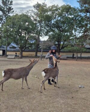 Shweta Gulati Instagram - Highlight of my day after which I fell sick miserably but didn’t give up. 
But so worth this feeling. 
Animals make me happiest. ♥️♥️♥️
#naradeerparkwasahit