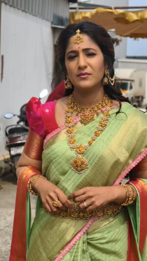 Shweta Mohan Instagram - All that matters is that you feel like a queen from within ✨

Costume - @prabuselvaraj_ , @shalafashions
Makeup - Annie @peethumull
Hair - @venki_hairstylist

#zeesaregamapalilchamps