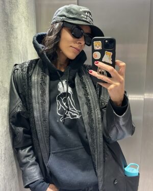 Shy'm Instagram - 2024 au carré (flambé😩🔥)