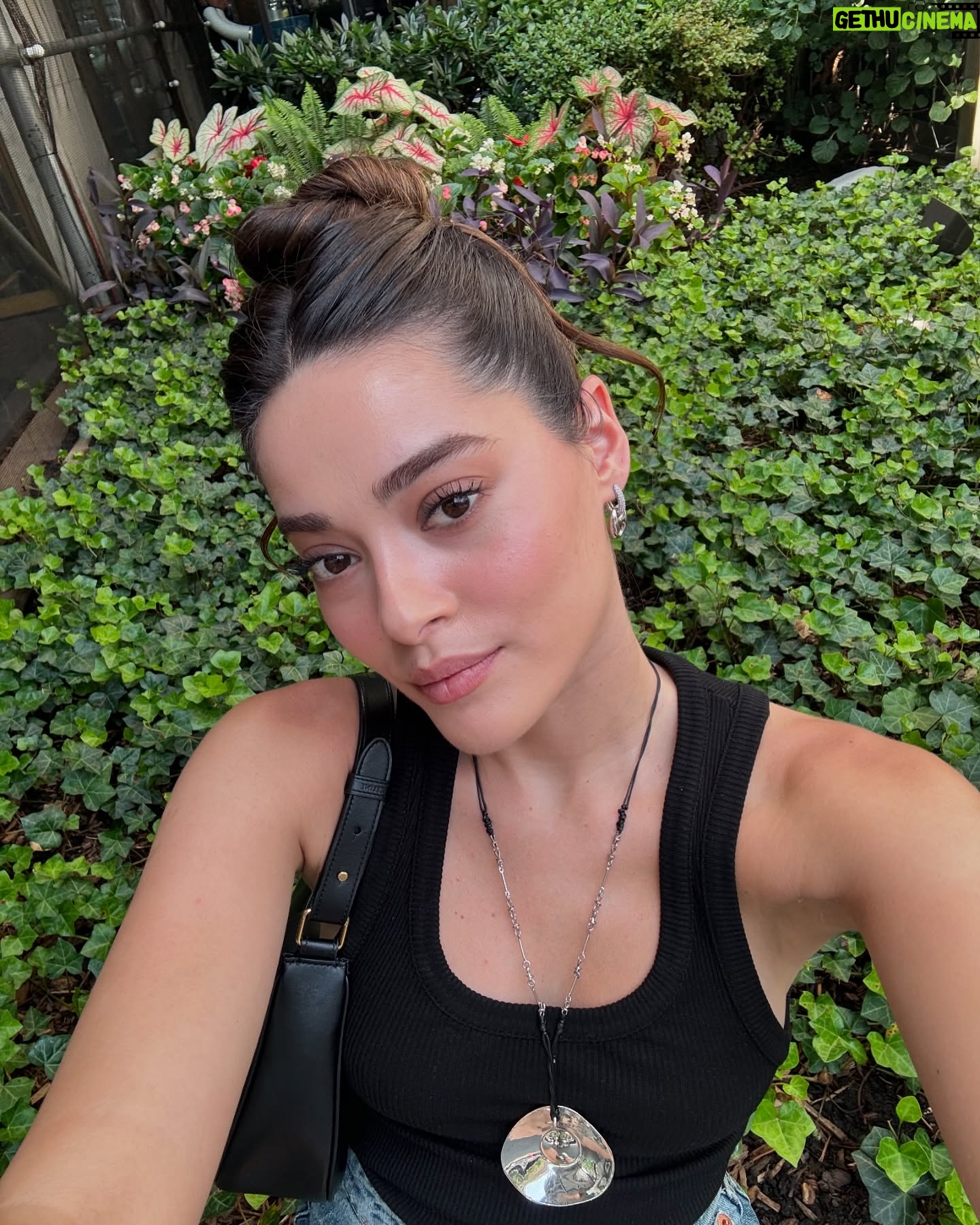 Simay Barlas - 285.7K Likes - โจ๐ธ๐๐ซง