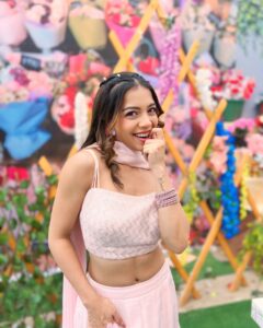 Actress Simran Budharup HD Photos and Wallpapers November 2024