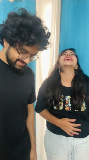 Sireesha Bhagavatula Instagram - Naan un azhaginile 💓

🎙️: @nihal_tauro_official @sireeshabhagavatula 

A timeless melody 💓 by @arrahman sung by OGs @arijitsingh @chinmayisripaada 

#naanunazhaginile #24 #melody #coversong #nihaltauro #sireeshabhagavatula
